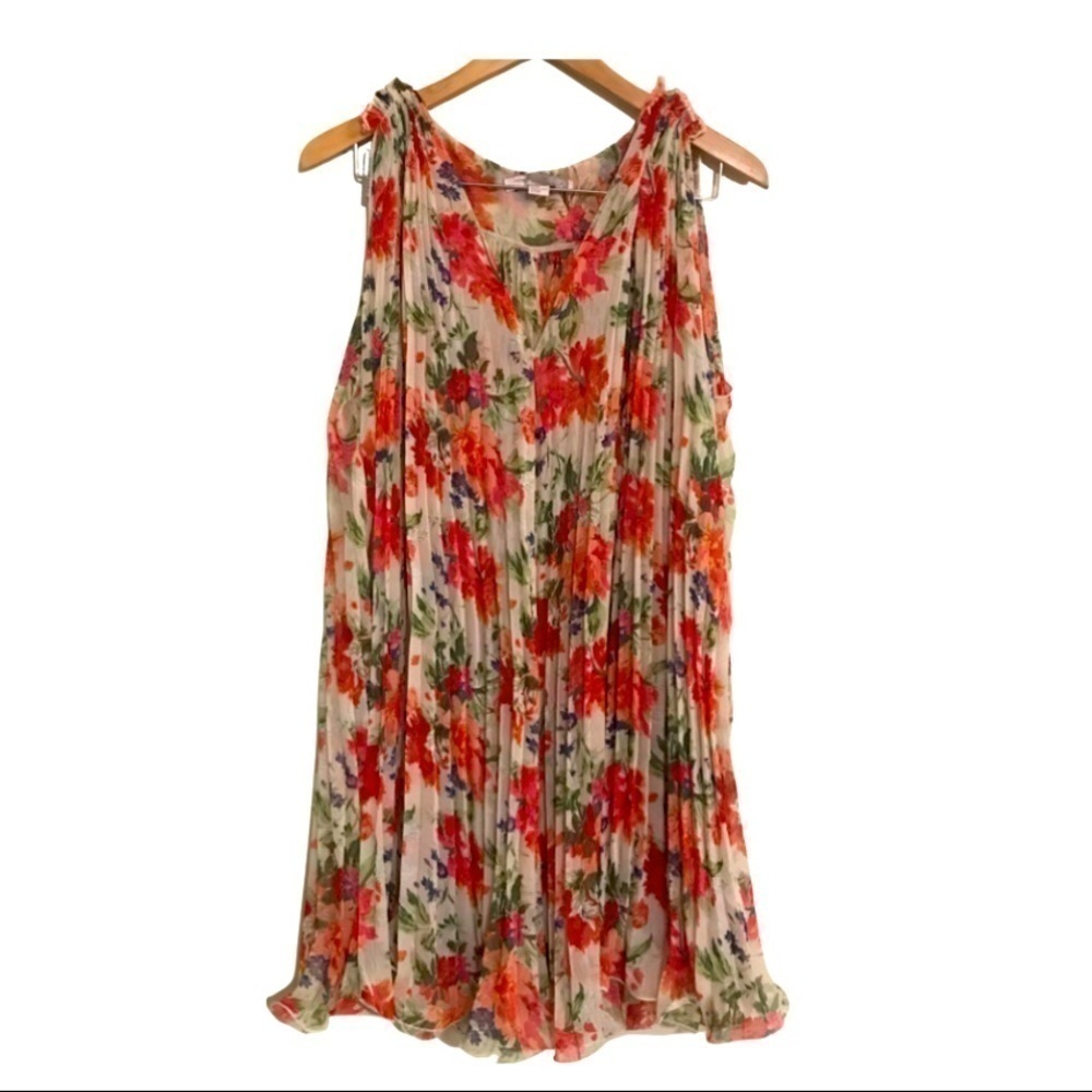 For ever 21 fan dress spring summer beach flair Sz M floral print
